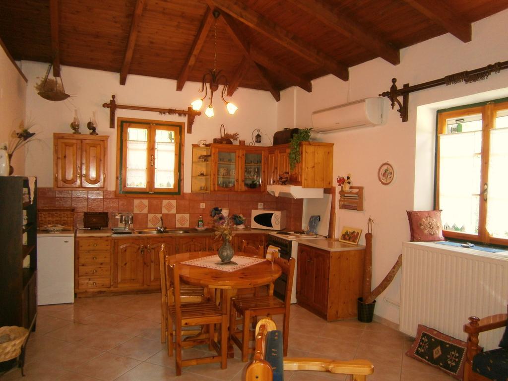 Villa Frias Asprogerakata Номер фото