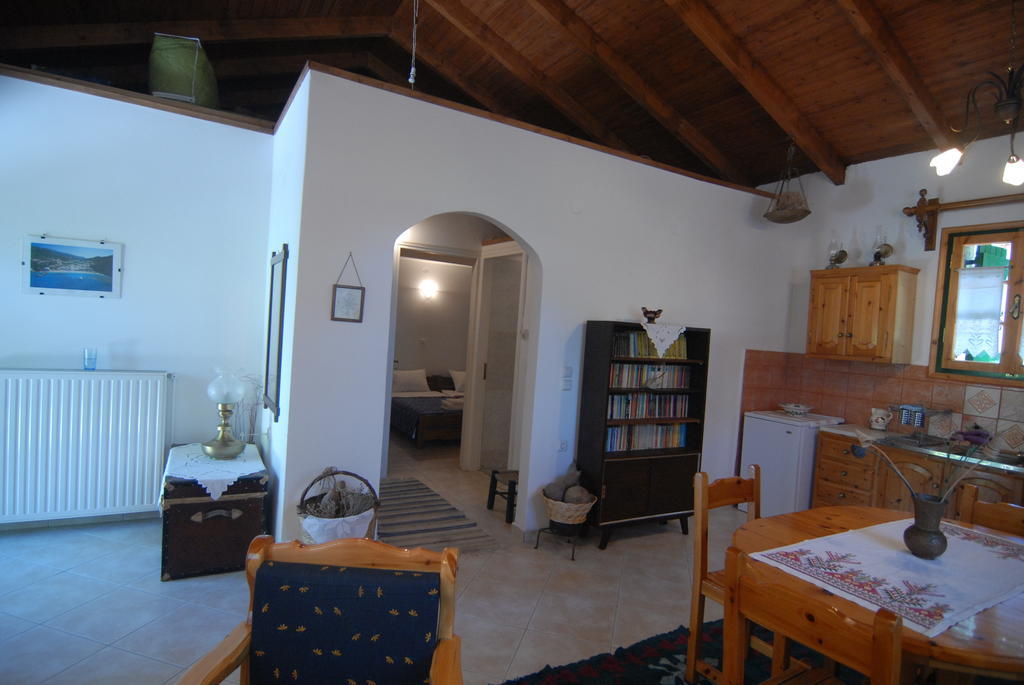 Villa Frias Asprogerakata Номер фото